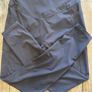 Halara Ultrasculpt high waisted with tummy control & butt lifting Leggings, lg